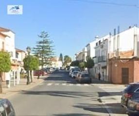 Piso  Calle huelva lepe. Venta de piso en lepe  huelva
