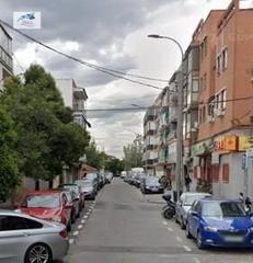 Pis  Calle peironcely. Venta piso en madrid