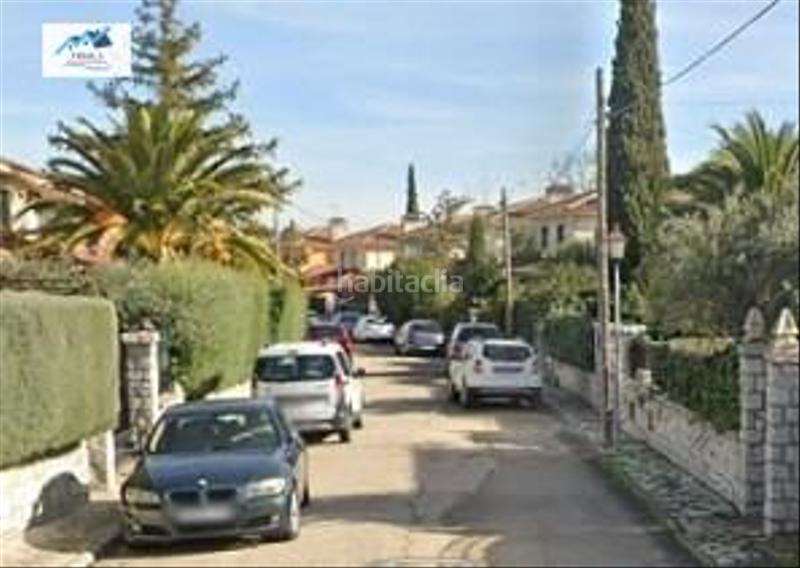 Foto 1971040e-6541-4691-87d4-314511e37aa1. Casa amb aparcament a Camarena