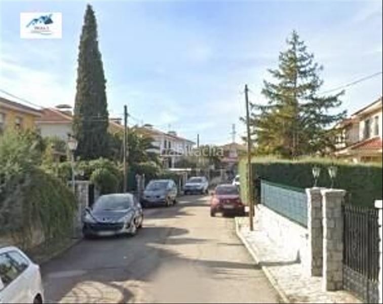 Foto fc7d5c63-22cc-4bb0-8e94-adba69f81b16. Casa amb aparcament a Camarena