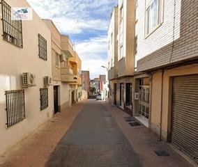Piso  Calle turolense. Venta piso en almería