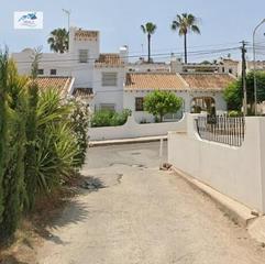Casa  Urbanizacion v martin palomos. Venta bungalow en orihuela  alicante