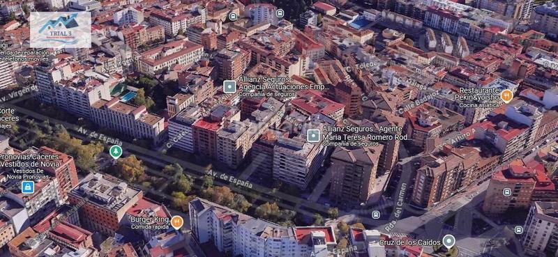 Foto df5f1bb2-cbf0-4f04-8aac-708951dfba3f. Pis a Centro Cáceres