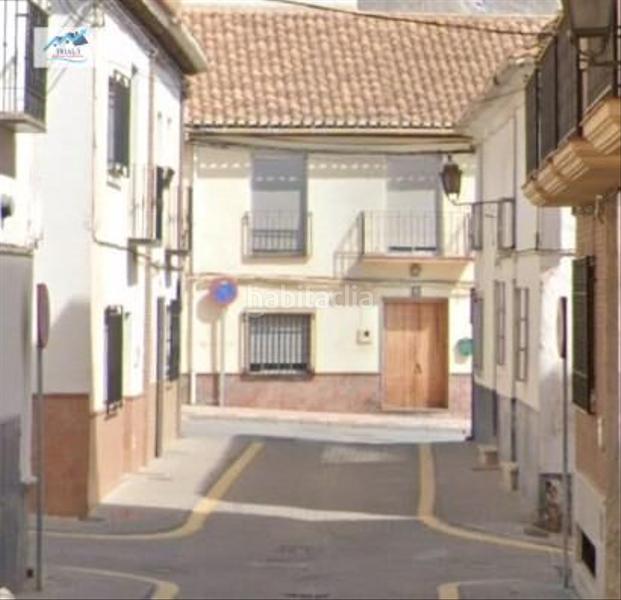 Foto ae3ee8cf-5814-46af-8719-a58b7d4111e1. Casa adossada a Padul