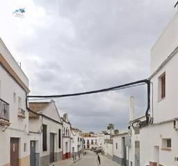 Business premise  Calle alonso el sabio. Venta local comercial en lebrija  sevilla