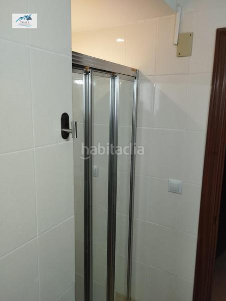Foto 659c2aa6-0b65-47fd-85f6-fb38319193ba. Piso venta piso en Juan XXIII - Rochelambert Sevilla