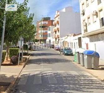 Foto b55ca46f-95fa-4816-aeab-2dbdfc8d3e74. Pis a Almendralejo
