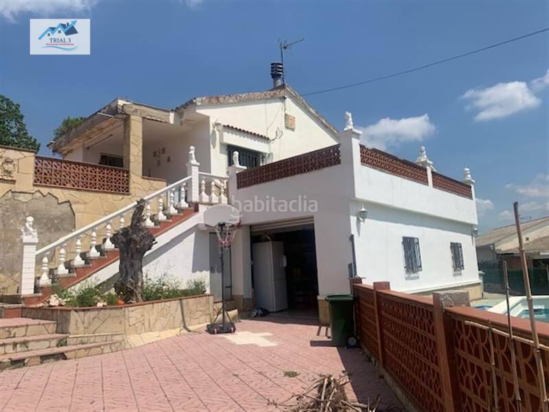 Foto 6db953aa-7ec7-4465-bac3-513d3b83beab. Casa amb piscina a Vacarisses