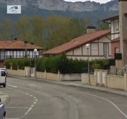 Casa  Calle lazaro cardenas. Venta casa en valle de mena  burgos
