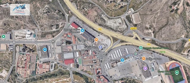 Foto a8527838-1546-43b9-bf64-09a3cfd53e86. Local comercial a Petrer