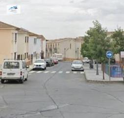 Appartement  Calle cooperativa. Venta piso en hinojos  huelva