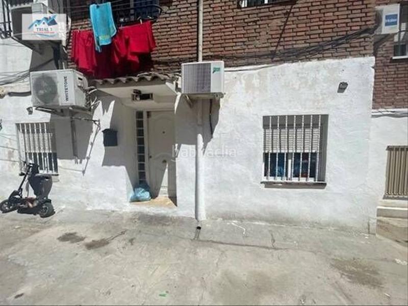 Foto c5f0bb80-c0a5-4a7d-8903-ecaf7c326f0f. Business premise in Butarque Madrid