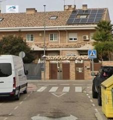 Casa  Calle santoa. Venta casa en arroyomolinos  madrid