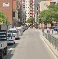 Appartement  Calle ramon llull de. Venta piso en sant boi de llobregat  barcelona