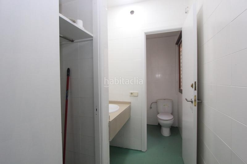 Foto c09de3ab-3c5b-41d6-98dd-e2a0301cd70b. Lloguer oficina a passeig de gràcia 123 a Vila de Gràcia Barcelona