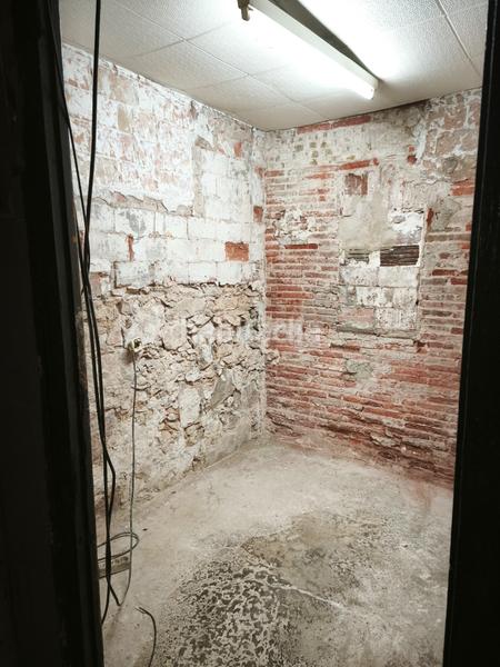 Foto acf31f58-0010-4fff-9350-d0297661de5d. Rent business premise in carrer de premià 32 in Sants Barcelona