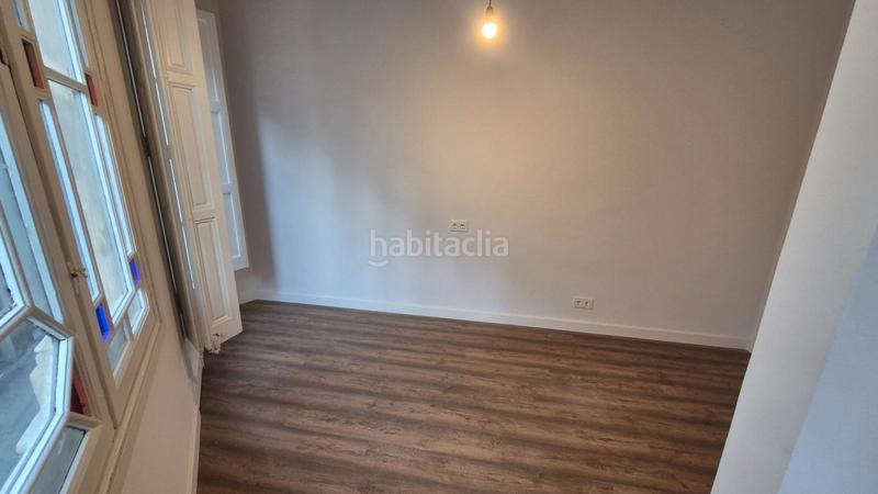Foto 7b5885c9-f018-4ab0-9ab7-9e4655960e43. Location appartement dans ronda de sant antoni 62 dans Barcelona