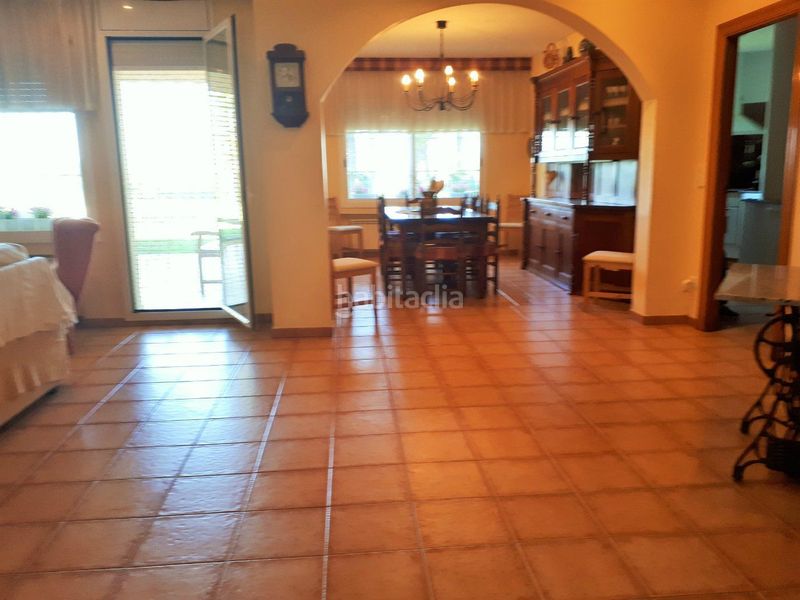 Foto 0c8661ca-0b9b-4d43-a7aa-9e0ceaf8d06f. Xalet amb xemeneia calefacció aparcament piscina a Torredembarra