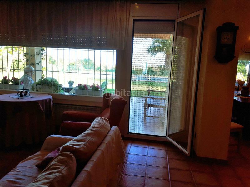 Foto 213aa94d-d1b0-462e-bf56-9c74480698cd. Xalet amb xemeneia calefacció aparcament piscina a Torredembarra