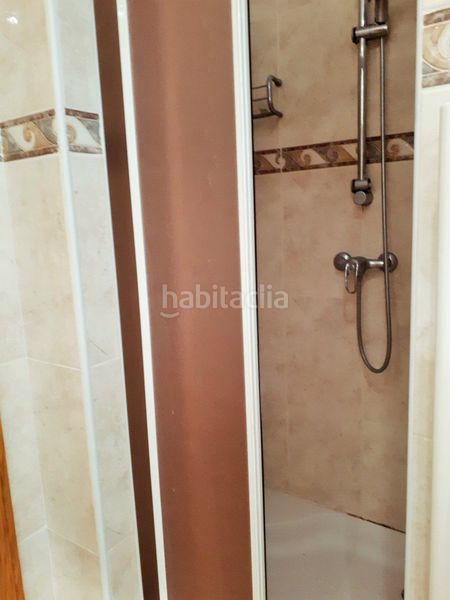 Foto 2227b13f-7e42-44a3-bde2-a6aeec54a2ca. Xalet amb xemeneia calefacció aparcament piscina a Torredembarra