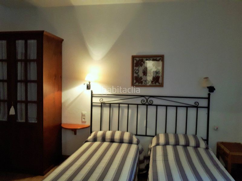 Foto 25bc4cd7-ddb3-416d-b16b-1fd581ed019e. Xalet amb xemeneia calefacció aparcament piscina a Torredembarra