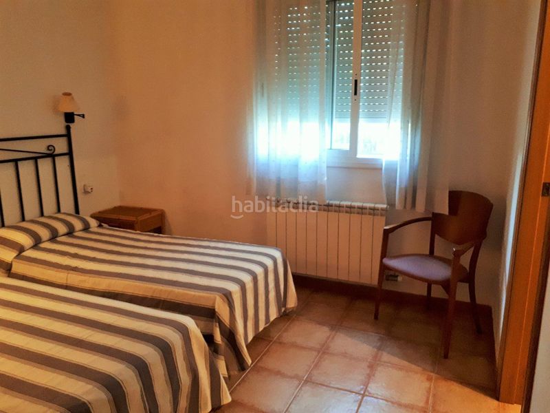 Foto 39b89d7c-611e-4b37-bf32-313765124ed2. Xalet amb xemeneia calefacció aparcament piscina a Torredembarra