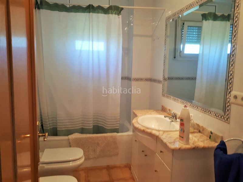 Foto 66b7f269-f68f-4ca7-bedf-8c883f4bcce8. Xalet amb xemeneia calefacció aparcament piscina a Torredembarra