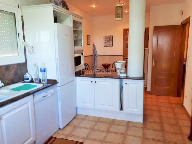 Foto 9ebdd646-2953-4847-9c81-d86e6a01f7ff. Xalet amb xemeneia calefacció aparcament piscina a Torredembarra