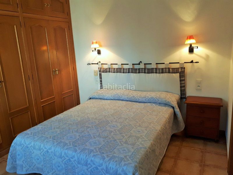 Foto af9a5d21-9516-4ddc-b185-4397324281c5. Xalet amb xemeneia calefacció aparcament piscina a Torredembarra