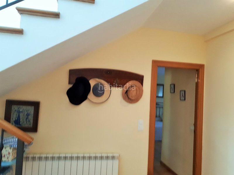 Foto c3fb003b-9341-49cf-bfe3-a9ffb3c0712a. Xalet amb xemeneia calefacció aparcament piscina a Torredembarra