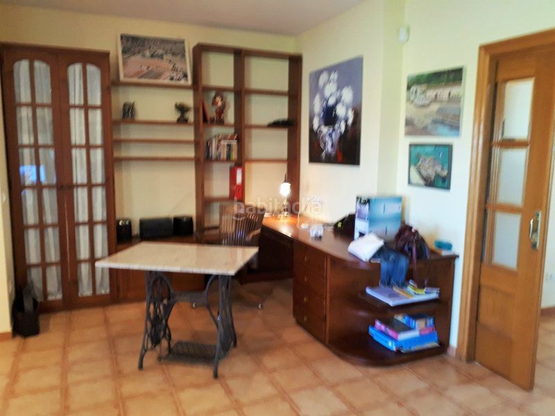 Foto ff1cf7da-bbe9-405d-b361-8cf25abcba23. Xalet amb xemeneia calefacció aparcament piscina a Torredembarra