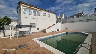 Chalet in Carrer moreres 7123