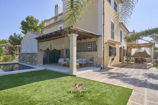 Planta baixa  Carrer safareig. Planta baja con vistas y jardín en marratxí, palma de mallorca,