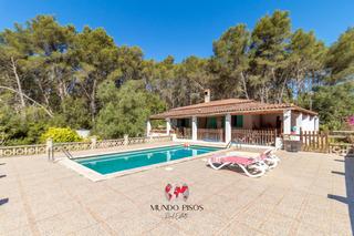 Masia  Polígono 24. Hermosa casa rústica en algaida, rodeada de bosque y naturaleza!