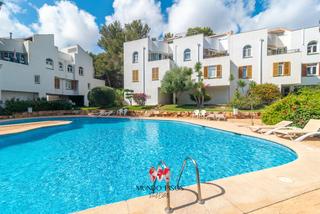 Casa adossada a Sol de Mallorca. Exclusivo chalet dplex adosado reformado en sol de mallorca, ca