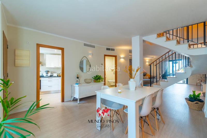 Foto 8ed832de-eff0-45c1-8673-cd8eae4a57a3. Casa a schiera in Calvià poble Calvià