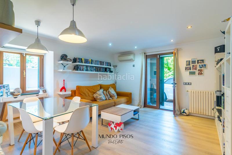 Foto bf324cdf-937d-4fe7-b76d-367b782ce7fc. Casa aparellada amb calefacció aparcament a Establiments Palma de Mallorca