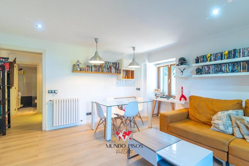 Foto e34855b6-7fd3-4bd5-9ffc-5bc11063e0e1. Casa aparellada amb calefacció aparcament a Establiments Palma de Mallorca