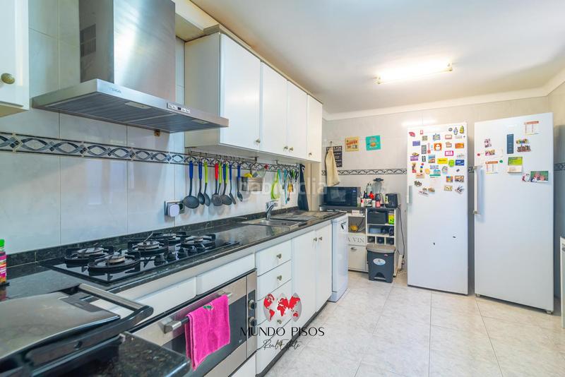 Foto e5236f47-c883-4577-96e1-eb5ed7eeedc5. Casa aparellada amb calefacció aparcament a Establiments Palma de Mallorca