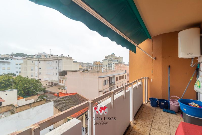 Foto d04a5fd1-c8fc-4577-9216-26820e8be6ba. Pis amb calefacció aparcament a S´Arenal Palma de Mallorca