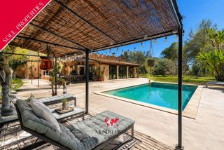 Masia a Sencelles. Casa rústica en sencelles, mallorca, illes balears.