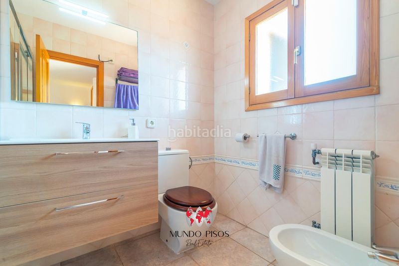 Foto 09a5b386-4ec5-40b7-9b08-935b29b821fb. Casa adossada amb calefacció aparcament a Calvià poble Calvià