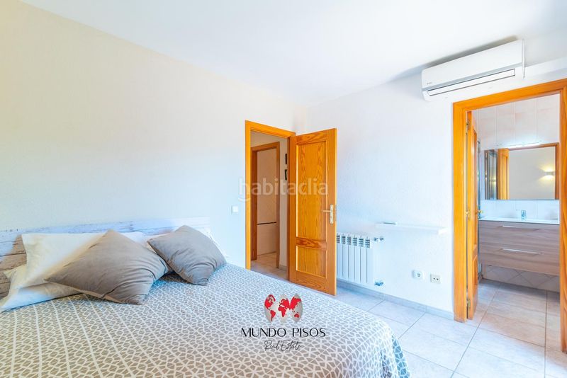 Foto 1e95df5d-360c-4cc4-bca7-059a51dba0d5. Casa adossada amb calefacció aparcament a Calvià poble Calvià