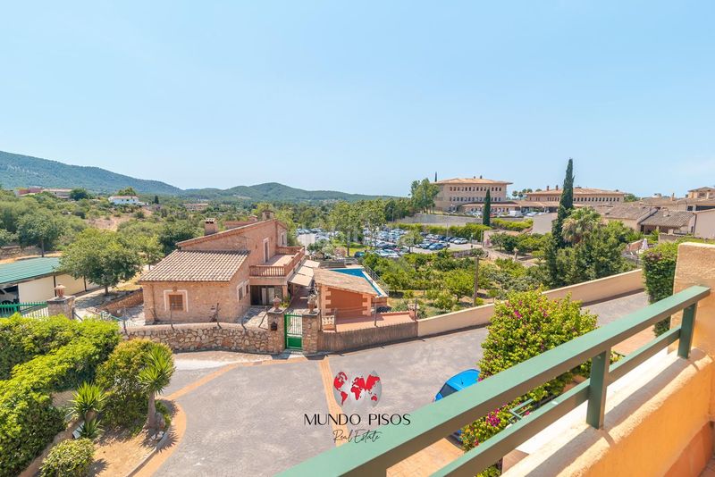 Foto 1f9b892f-4c51-42c0-8e6a-9a789918a4d4. Casa adossada amb calefacció aparcament a Calvià poble Calvià
