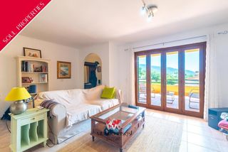 Casa adossada  Passatge ca'n simó. Chalet adosado dúplex en calvià pueblo, mallorca, illes balears.