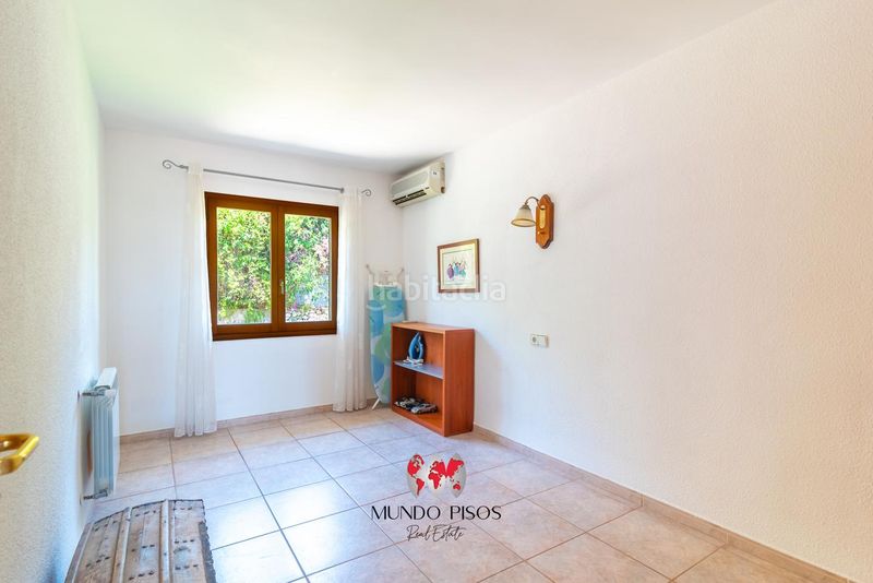 Foto a0ee6196-42d0-4c7d-83bc-b373e9cd9f43. Casa adossada amb calefacció aparcament a Calvià poble Calvià
