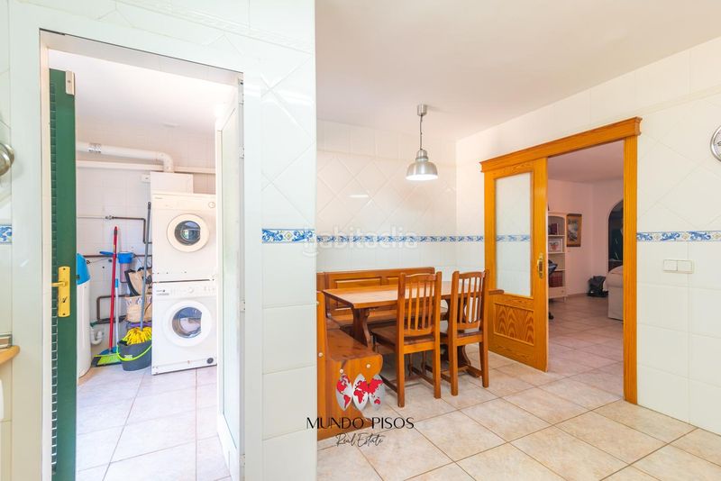 Foto cf33491f-5e93-4249-83e2-07cb52cd13da. Casa adossada amb calefacció aparcament a Calvià poble Calvià