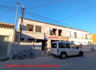 Casa aparellada  Castelló d` empúries - parcela sector puigmal. Eh02  empuriabrava castello d empuries construcción de dos casas