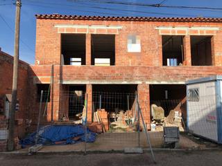 Casa aparellada  Castelló d` empúries - parcela sector puigmal. Eh02  empuriabrava castello d empuries construcción de dos casas