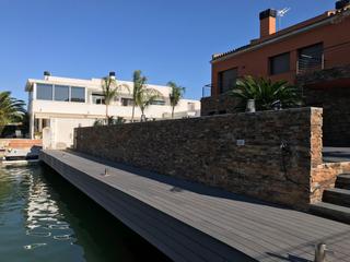 Casa a Roses - cap ponent 12. Villa al canal con 20 metros de amarre para catamaran